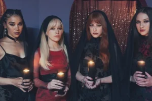 Forbidden Fruits Explores Teenage Mall Hierarchy, Witchcraft, and Feminist Autonomy in a Capitalist Landscape