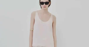 The Enduring Appeal of ’90s Minimalism: How Carolyn Bessette Kennedy’s Style Informs a Sustainable Fashion Revolution