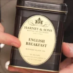 The Enduring Art of Refined Tea Drinking: A Comprehensive Examination of Etiquette and Cultural Significance