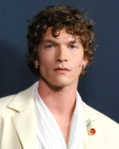 Amy Komorowski Showcases Minimalist Skincare Excellence with Connor Storrie at the Tiffany & Co. Blue Book Gala