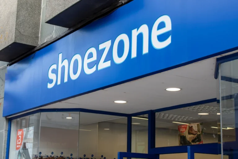 Digital Edition: Shoe Zone warns on full-year loss