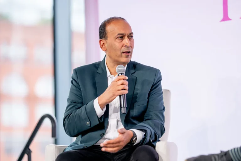 Manish Chandra Steps Down as Poshmark CEO with Naver Executive Namsun Kim Named Successor to Lead Fashion Resale Giant