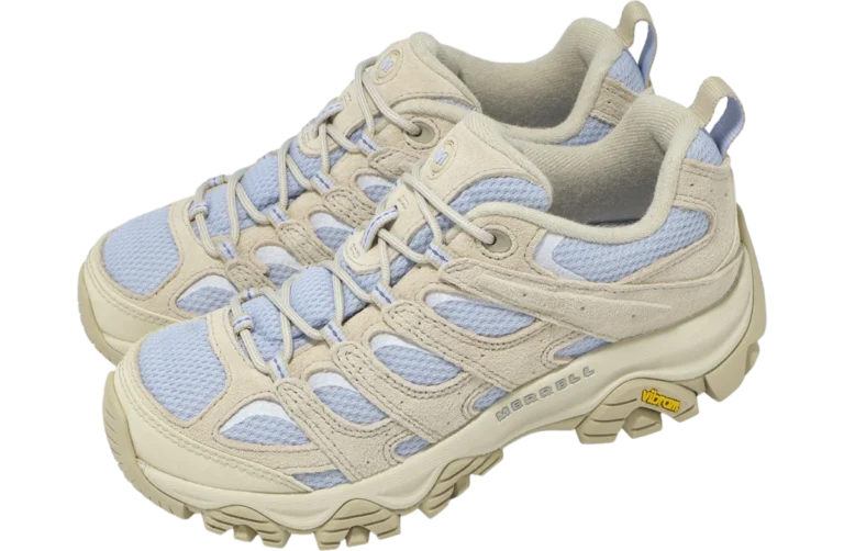 Merrell Moab 3 WMNS Verbena: A Deep Dive into the Latest Iteration of an Outdoor Footwear Icon