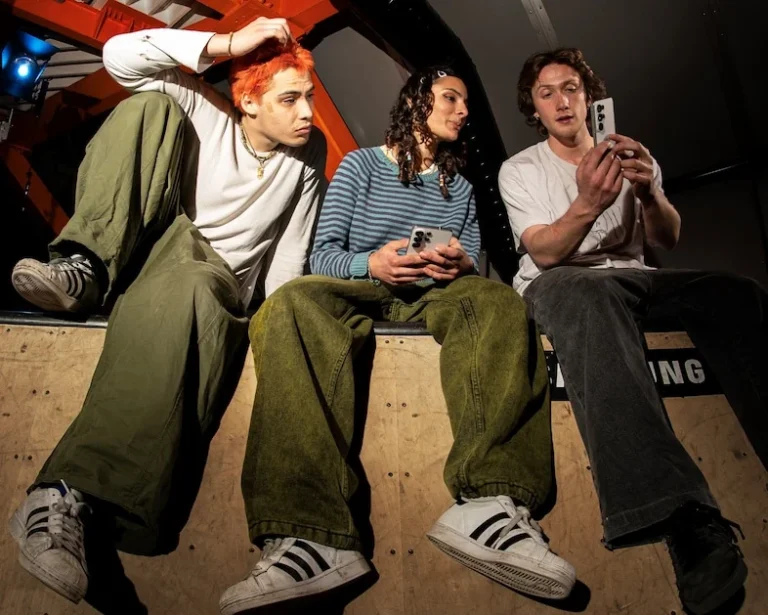Dazed Club x Samsung skate session
