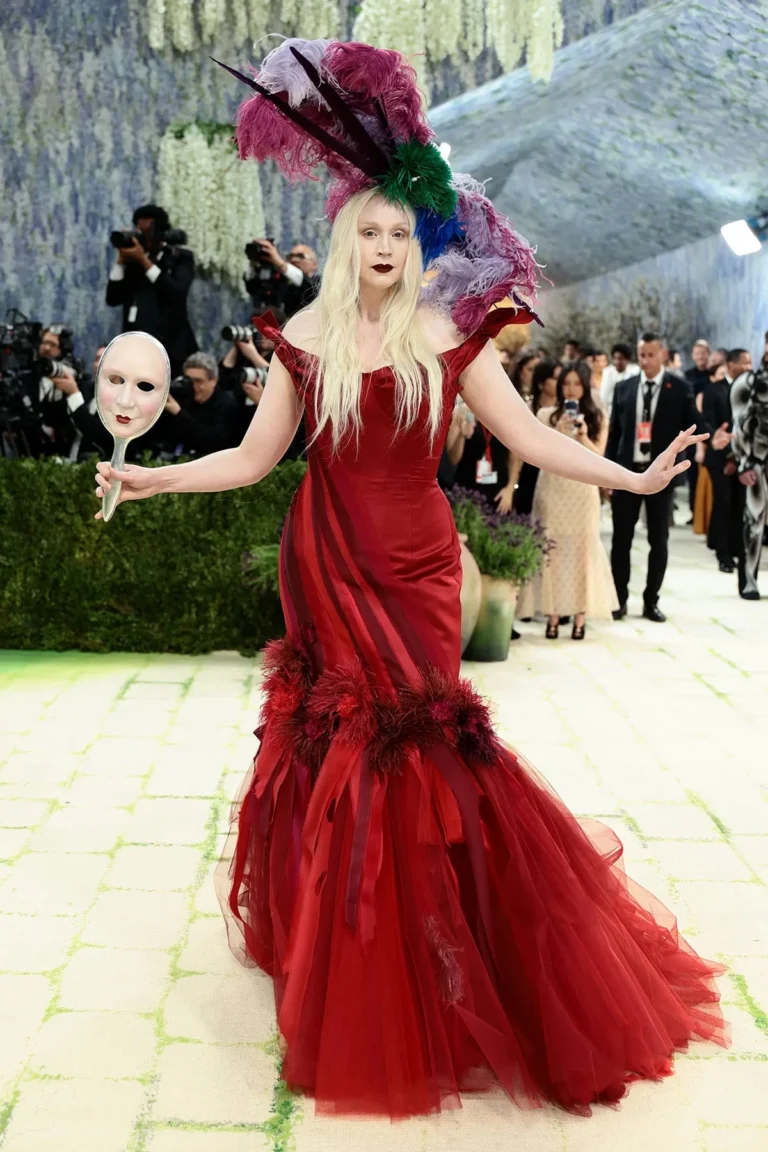 Gwendoline Christie Redefines Theatrical Elegance in Giles Deacon at the 2026 Met Gala