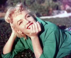 Marilyn Monroe’s Enduring Beauty Secrets: Beyond the Platinum Blonde and Red Lip