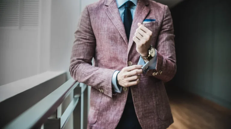 The Art of the Savvy Separates: Mastering the Mix-and-Match Approach to Modern Menswear