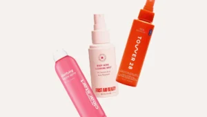 The Best Bacne Sprays for Hard-to-Reach Breakouts