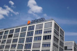 Digital Edition: Zalando under investigation over About You acquisition