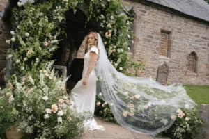 Modern Bridal Elegance and Expressive Floral Design Converge at Historic Dewsall Court Editorial.