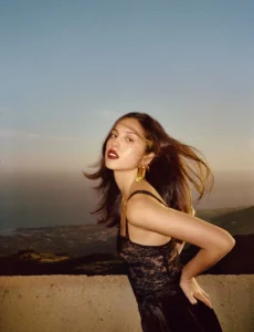 Olivia Rodrigo: Unpacking the Influences, Controversies, and Artistic Evolution of a Modern Pop Phenomenon.