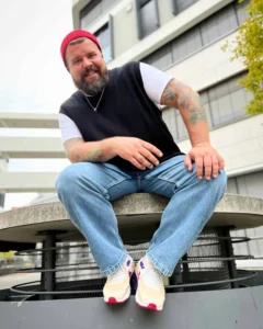 The 10 Best Shoes for Overweight Men: Comfort and Support for 2026
