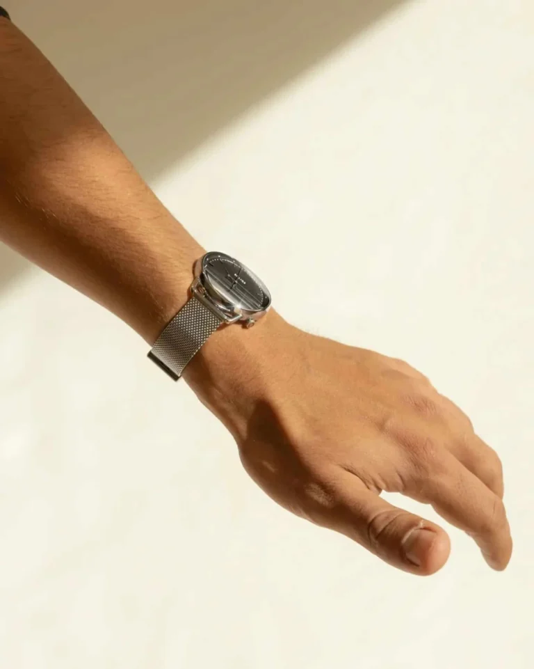 The Art of Understatement: A Comprehensive Guide to the Best Minimalist Watches for Men