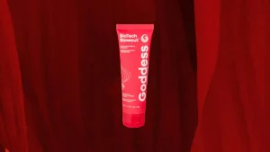 The Goddess Maintenance BioTech Blowout Hair Mask Offers a New Defense Against Summer Humidity in New York City