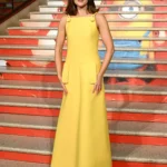 Zoey Deutch Establishes a Strategic Fashion Narrative Through a High-Profile Summer Press Tour
