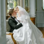A Wedding That Feels Like a Romantic Date: Laid-Back Elopement Inspiration