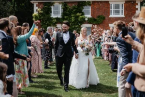 Benjamin Stuart Photography Offers a Masterclass in Editorial Wedding Documentation Through a Philosophy of Emotional Authenticity