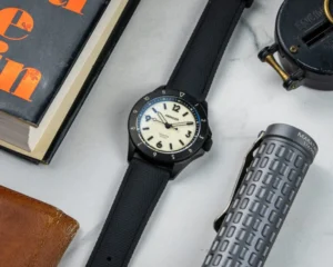 Abinger Phantom Luna: A New Benchmark for British-Assembled Tactical Horology