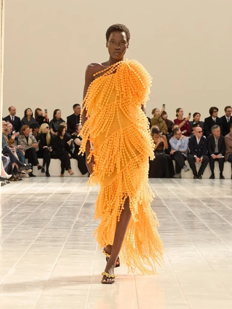 Balenciaga SS27: Pierpaolo Piccioli Merges Haute Couture Rigor With Everyday Ready-to-Wear at Paris Fashion Week