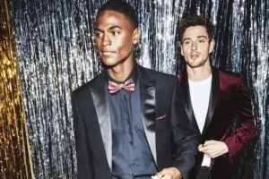 What To Wear: Best Men’s Christmas Party Outfits for 2026